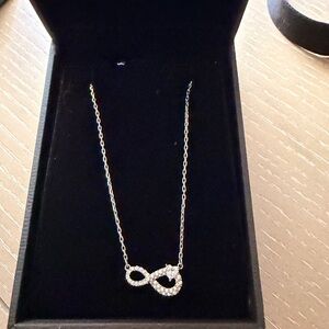 Swarovski infinite 16" necklace sterling silver